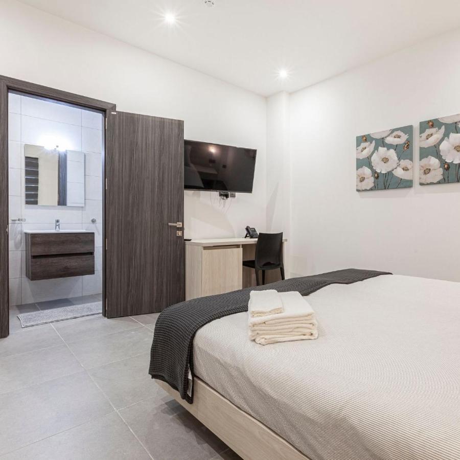 Guesthouse No. 48 Msida Luaran gambar